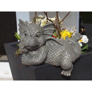 Gartenfigur - Drache - Gartendrache Kantenhocker schaut nach links (220)