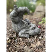 Gartenfigur - Drache mit Marienkäfer (GD396)