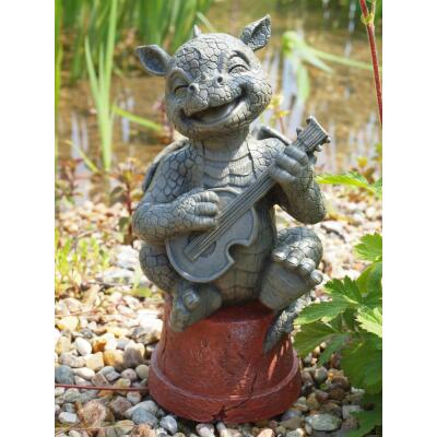 Gartenfigur - Gartendrache auf Blumentopf - spielt Gitarre (101)