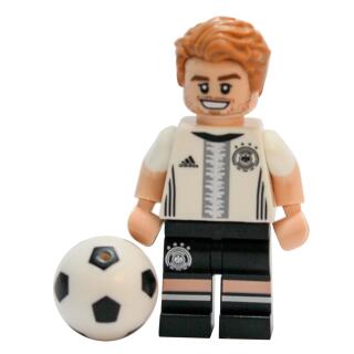 Serie 71014 Lego  DFB - Die Mannschaft - Minifigur Nr. 20 Christoph Kramer