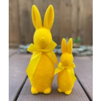 Hase mit Schleife  stehend 2er-Set gelb