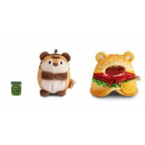 mymochi Tiger Tiggy  mit Gurkenglas  und Hamburgerkostüm